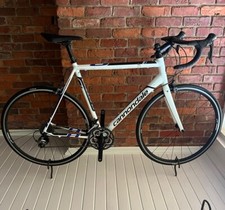 Cannondale CAAD 8 Road Bike. Size 56cm. New Evo Handlebars and Seat.