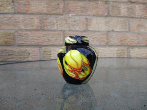 Moorcroft figaro pattern - moorcroft,