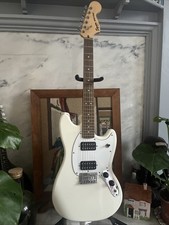 Squire Mustang Arctic White
