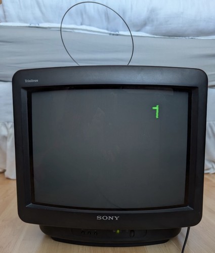 Sony trinitron m1400u - sony, kv-m1400u