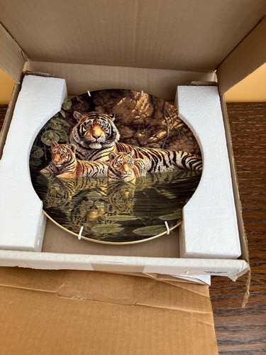 Wedgwood bone china - bone,