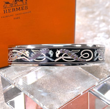 Vintage Hermes Bangle Bracelet Black Enamel Seahorse Silver Rim 65 with Box