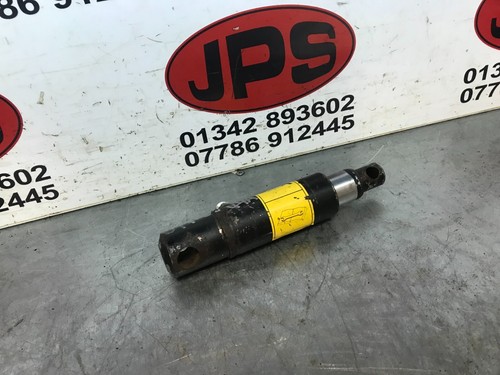Single acting centre - , cylinder