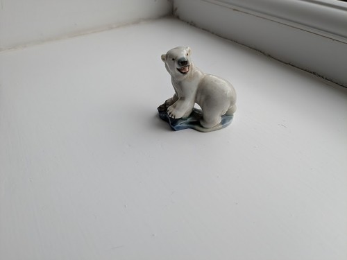 Wade polar bear retro vintage - polar,
