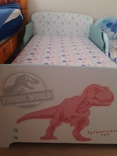 toddler bed and mattress