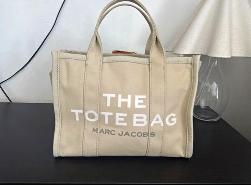 Marc jacobs the tote - the,