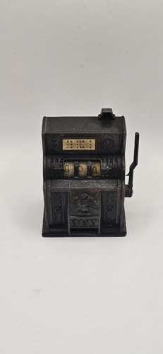 Vintage die cast slot machine - vintage,