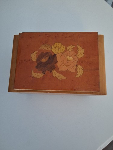 Vintage italian inlaid wood - italian,