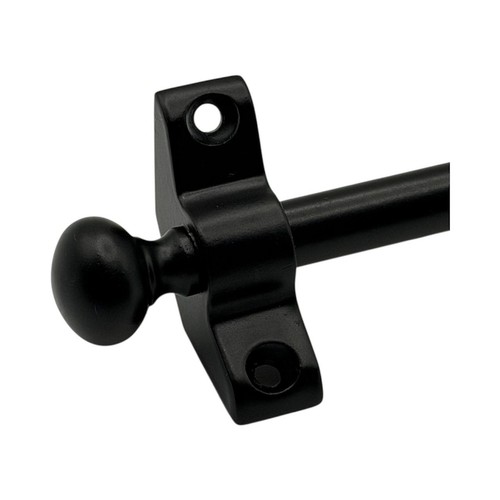 Set round finial - of,