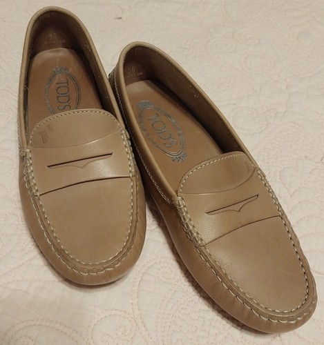 Tods womens leather loafers - tods,
