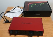 Focusrite Scarlett 2i2 4th