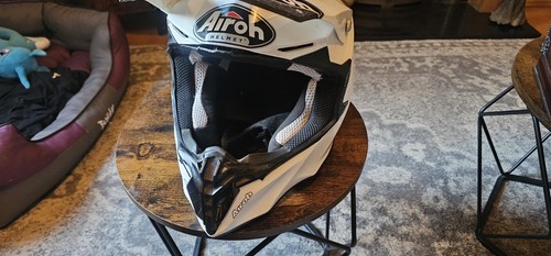 Airoh twist helmet white - airoh, 2.0