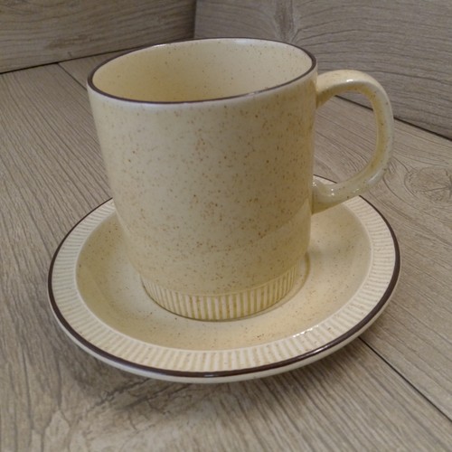 Poole pottery broadstone mug - poole,