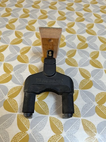 Hercules guitar wall hanger - hercules,