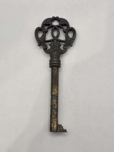 Vintage skeleton key - vintage,