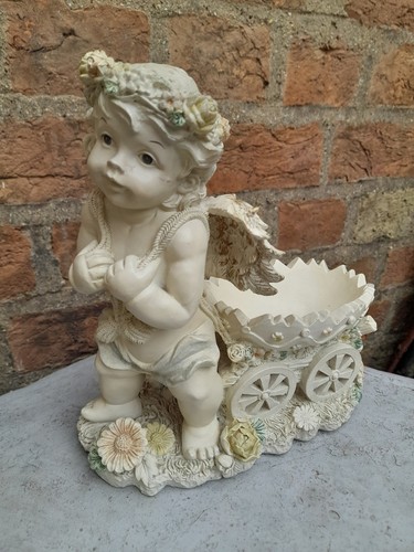 Cherub putti fairy cream - putti,