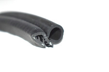 PVC Rubber Edge Trim with Sponge Seal 5m – Self Grip U Channel 1-4mm