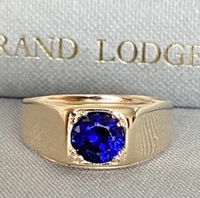 Gents 9ct Gold &  Sapphire