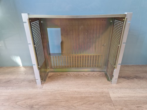 Metal housing and rack - metal,