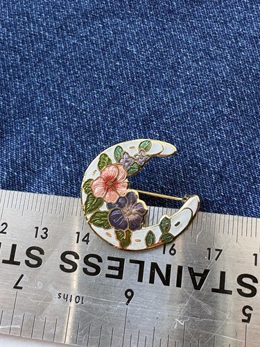 Vtg fish crown - fish, enamel