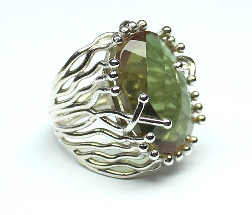 Large alexandrite ring - large,