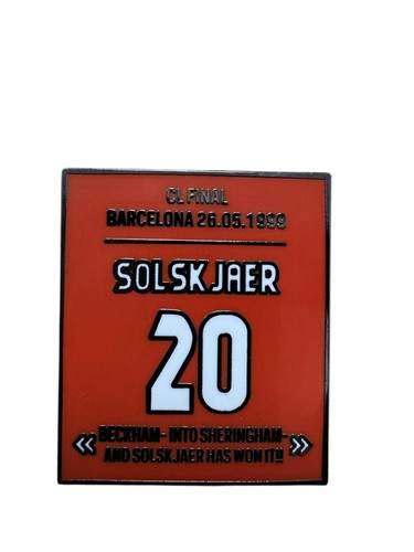 Man united solsjkaer pin badge - united,
