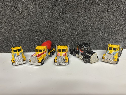 Matchbox peterbilt x 5 - ,