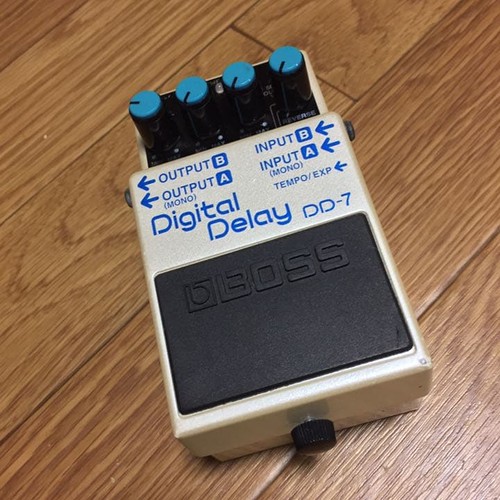 Boss digital delay pedal - dd-7,