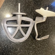 DOUGH HOOK AND RUBBER K BEATER