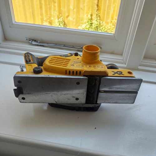 Dewalt dcp580 18v brushless - dewalt,