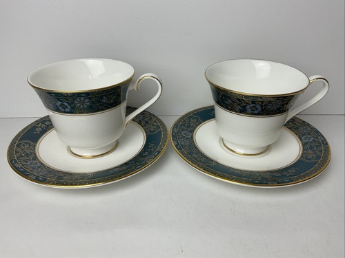 Royal doulton carlyle cups - royal,