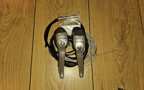 Shimano tiagra 4400 - st-4400, road