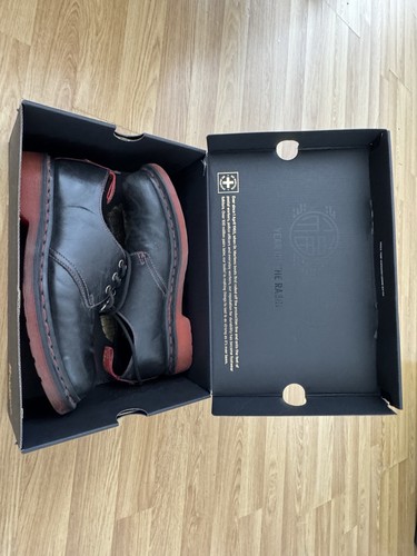 Martens 1461 year - dr,