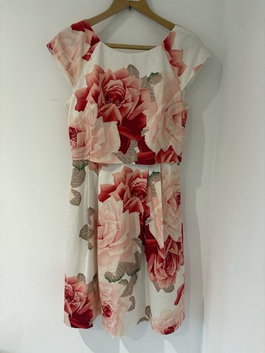 Gorgeous phase eight - gorgeous,