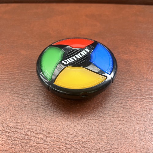 Hasbro simon micro - simon,