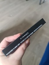 MAC Brushstroke 24 hour