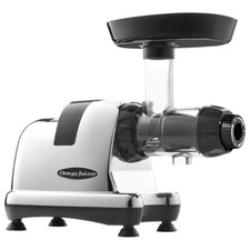 Omega 8008 Slow Juicer and Nutrition Centre in Chrome