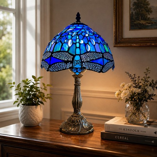 Tiffany style table lamp - table,