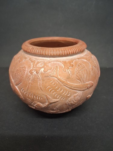 Vintage small terracotta pot - small,