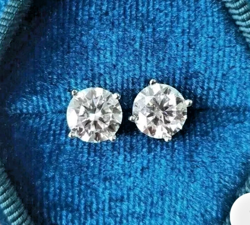 Round cut natural - 3.00, ct