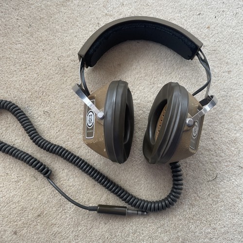 Koss stereo headphones - koss,