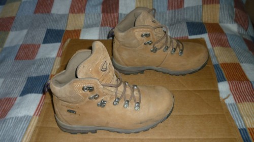 Brasher women country - women’s,