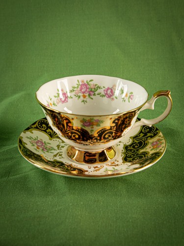 Vintage elizabethan balmoral - vintage,