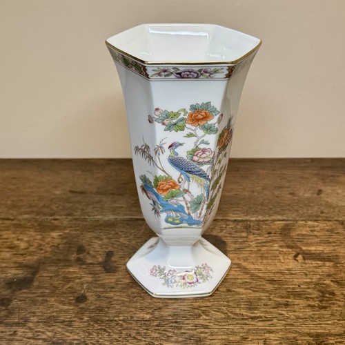 Wedgwood kutani crane vase - wedgwood,