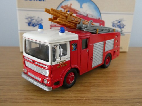 Corgi cleveland fire brigade - fire,