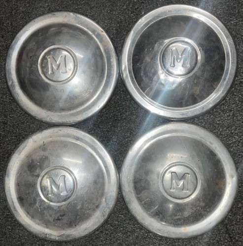 Morris minor hubcaps wheel - morris,