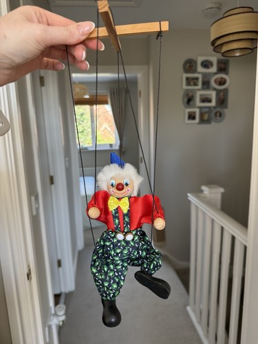 Clown marionette string - marionette, puppet