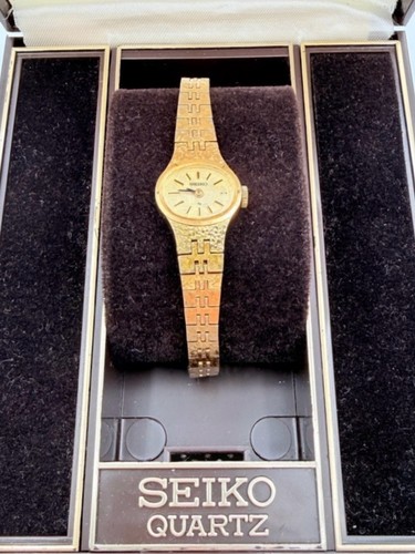 Vintage seiko quartz ladies - vintage,
