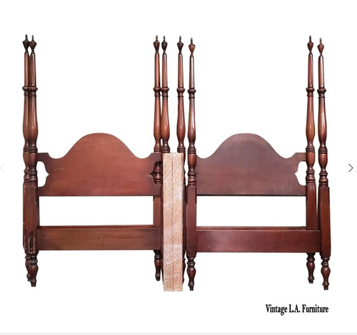 Pair vintage federal style - pair,