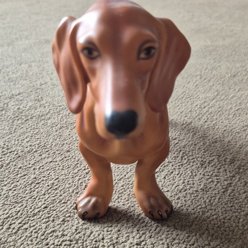 Herend dachshund figurine - ,
